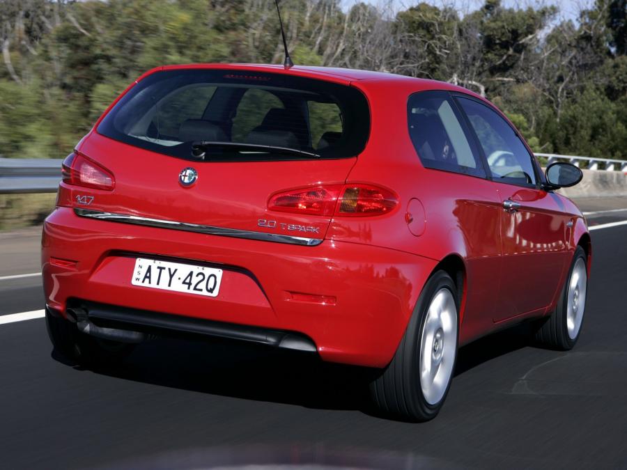  Alfa Romeo 147 3-Door (937A) 2005 года  (AU) (фото 12 из 17)